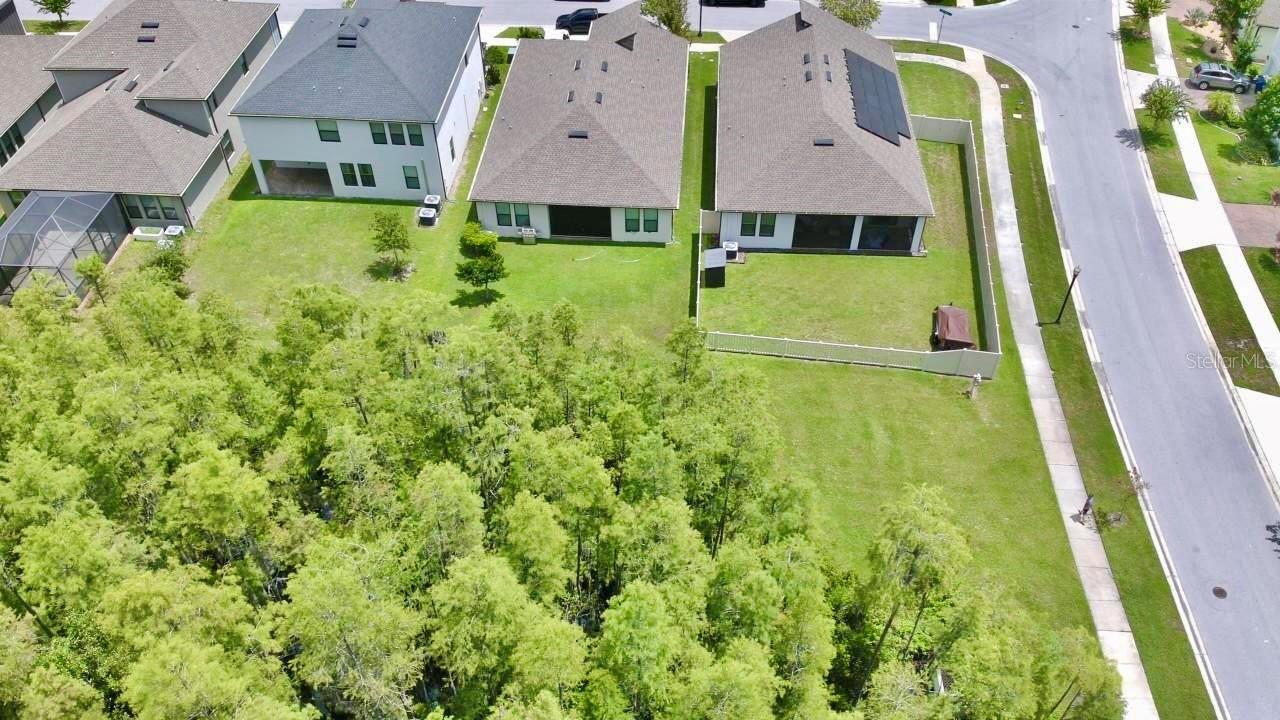 9723 Coneflower Ct Property Photo 4