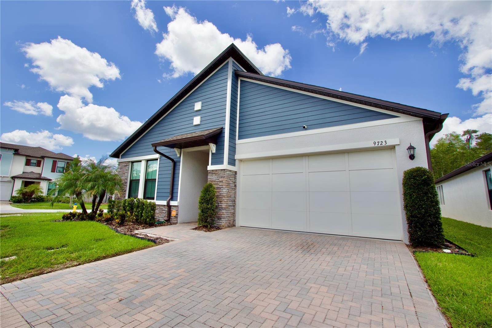 9723 Coneflower Ct Property Photo 8