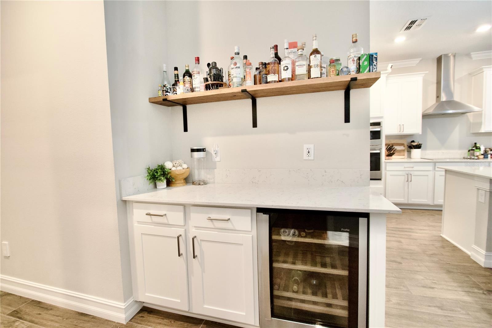 9723 Coneflower Ct Property Photo 16