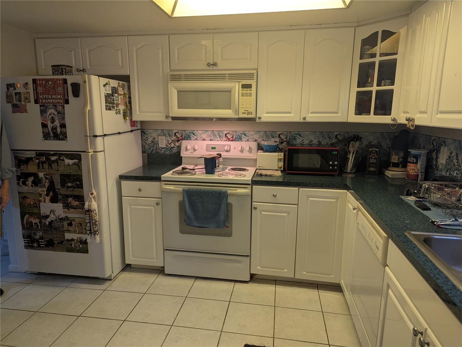 9881 113th St #220 Property Photo 6