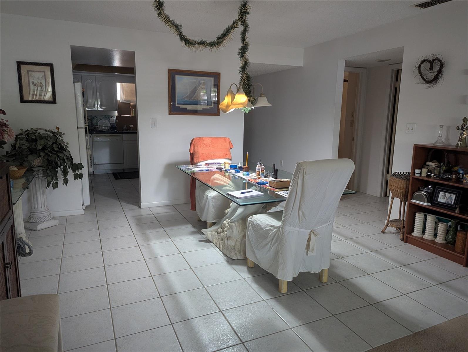 9881 113th St #220 Property Photo 8