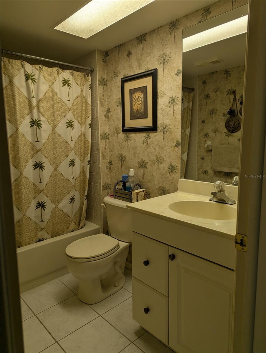 9881 113th St #220 Property Photo 15