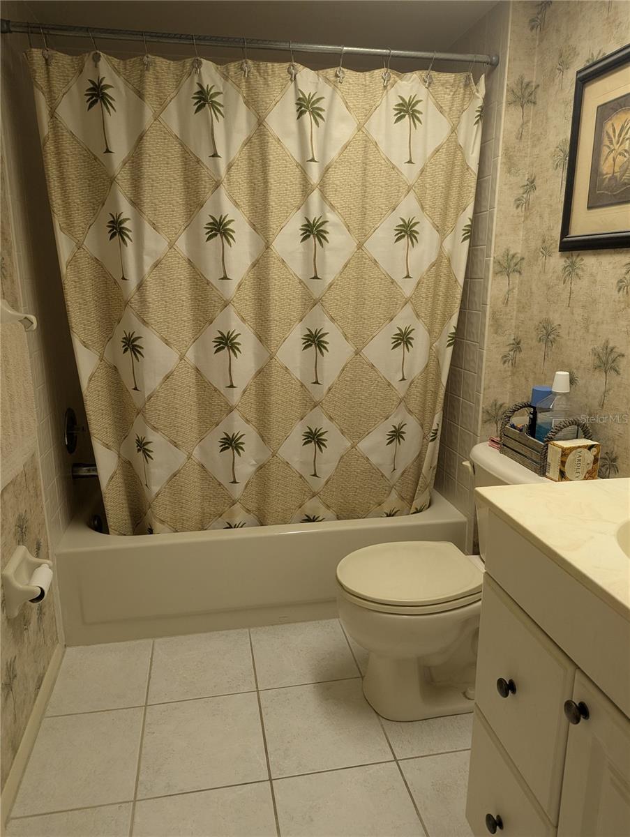 9881 113th St #220 Property Photo 16