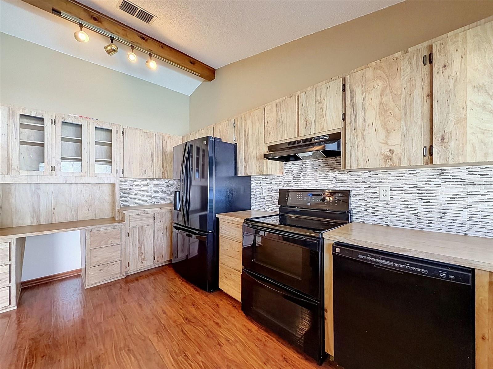 13241 Hillwood Cir Property Photo 11