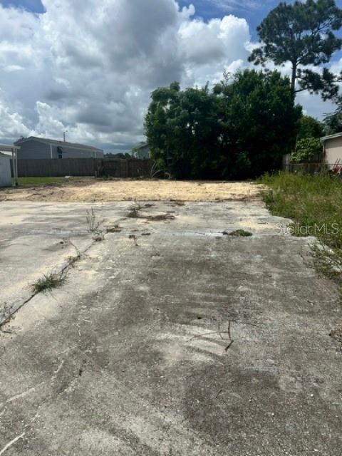 6604 Tralee Ave Property Photo 1