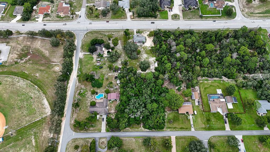 12365 Barrow St Property Photo 6