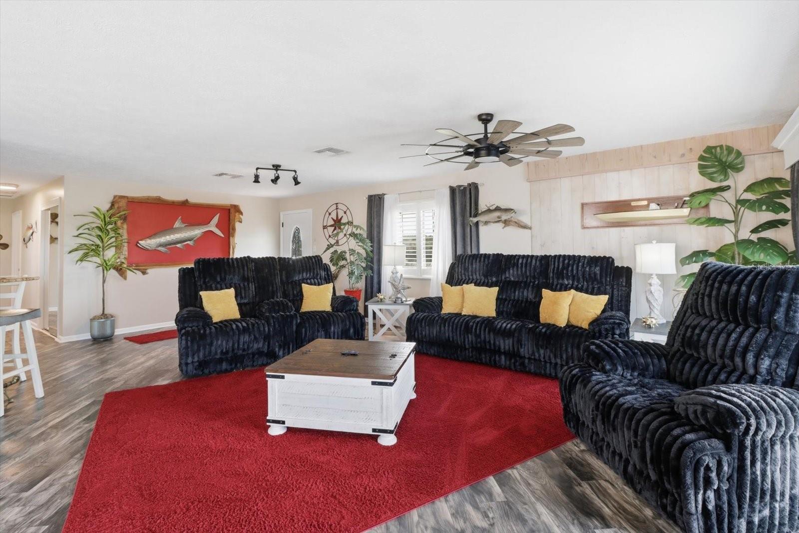 3198 Indian Gulf Ln Property Photo 13