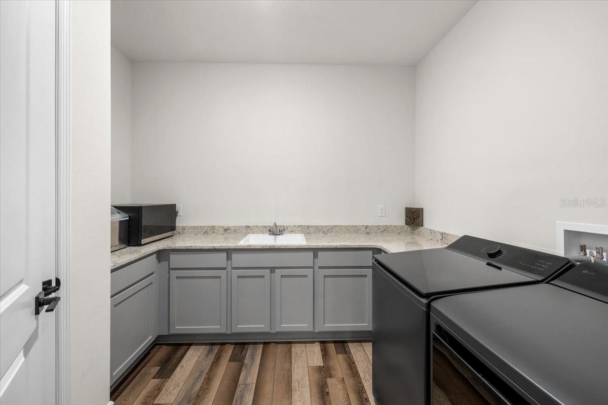7 Bellis Ct Property Photo 23