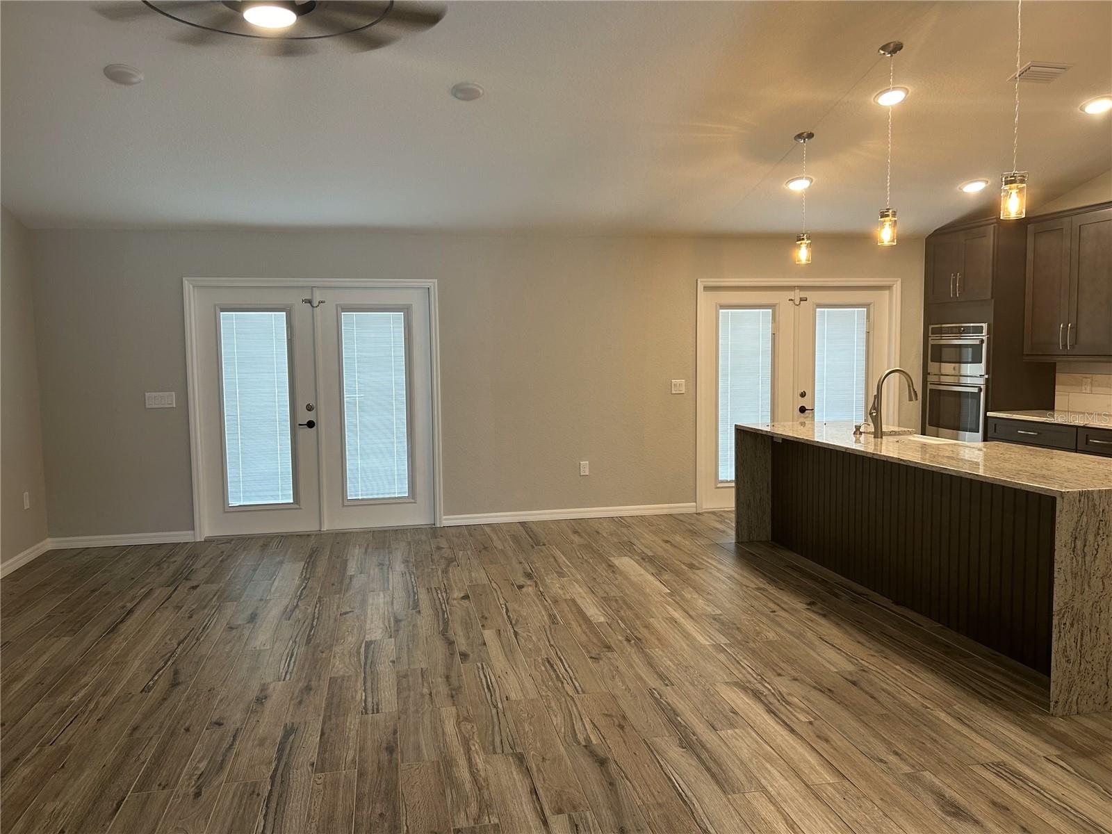 10361 Thrasher Ave Property Photo 18