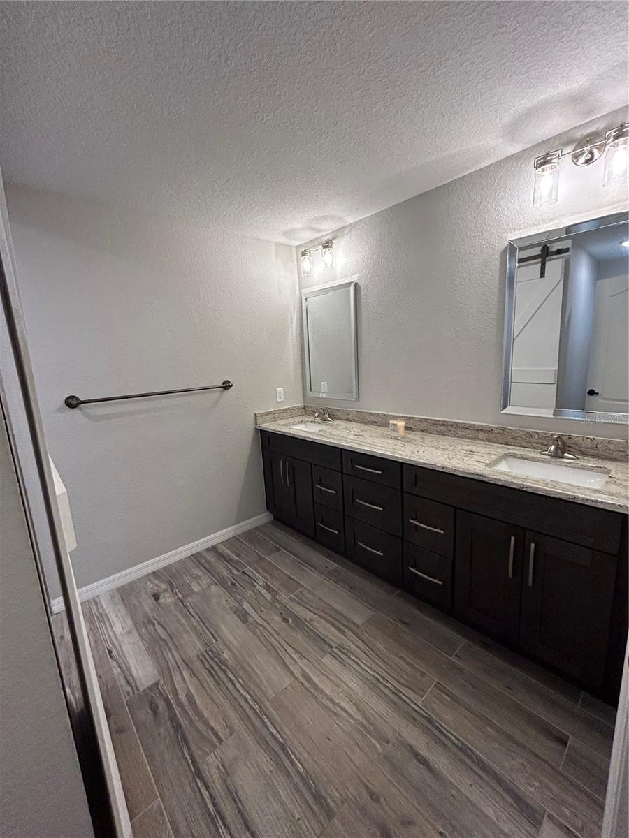 10361 Thrasher Ave Property Photo 23