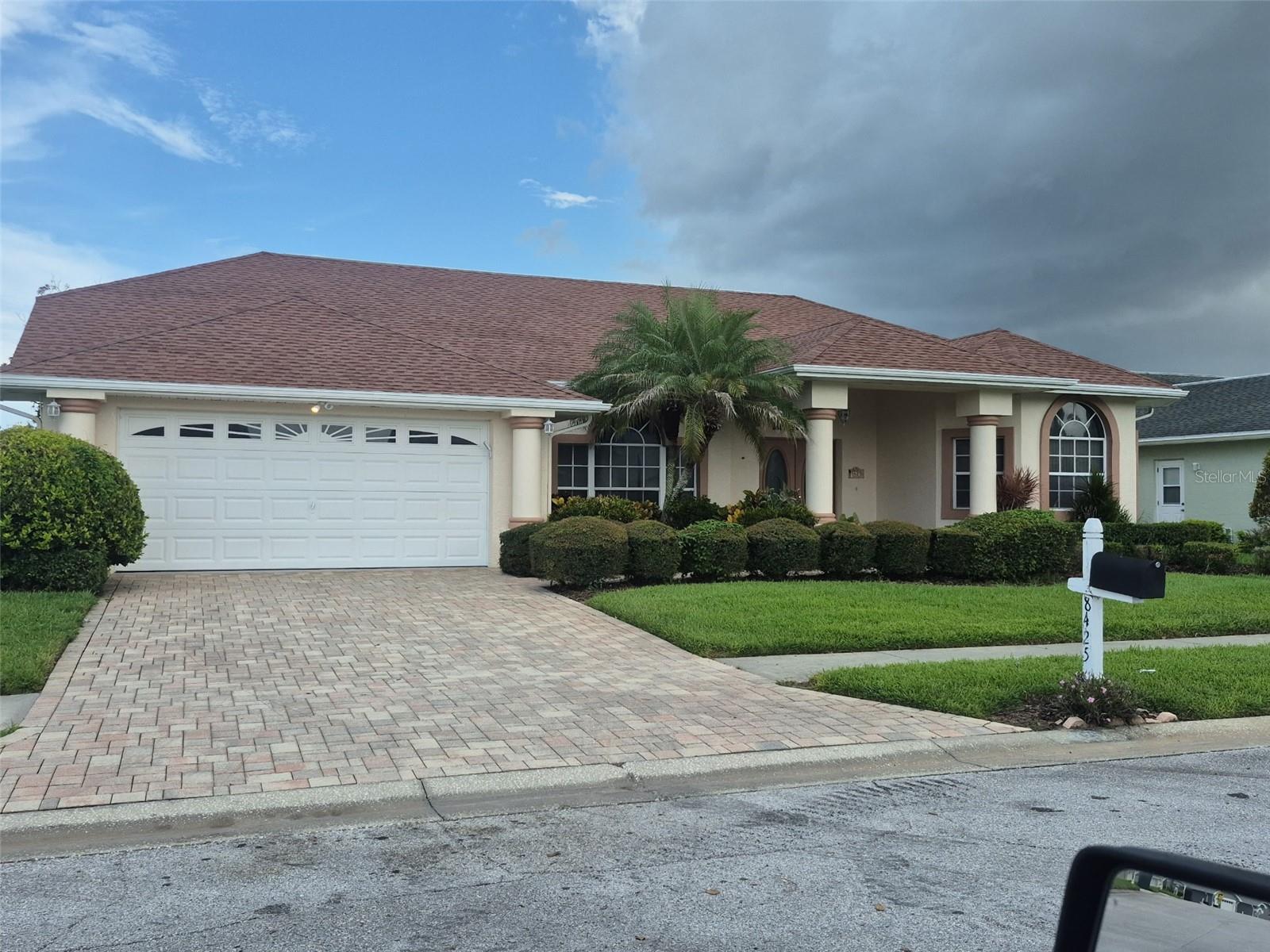 8425 Danbury Ln Property Photo 1