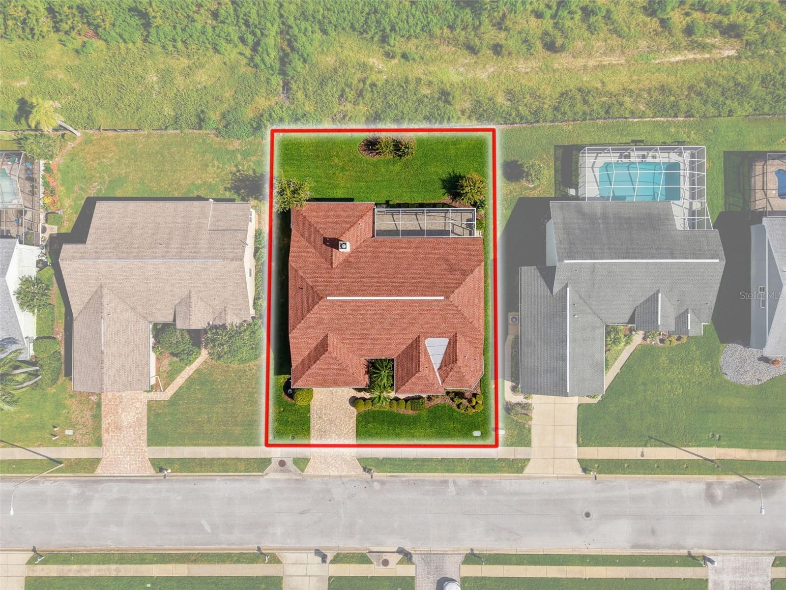 8425 Danbury Ln Property Photo 12