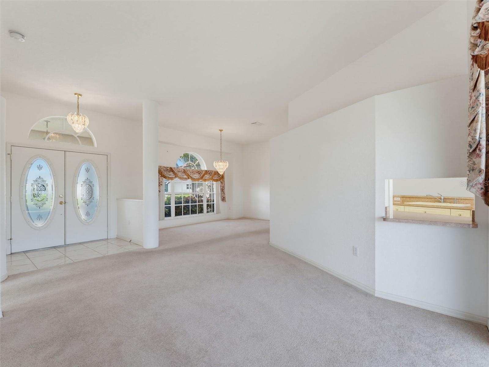 8425 Danbury Ln Property Photo 19