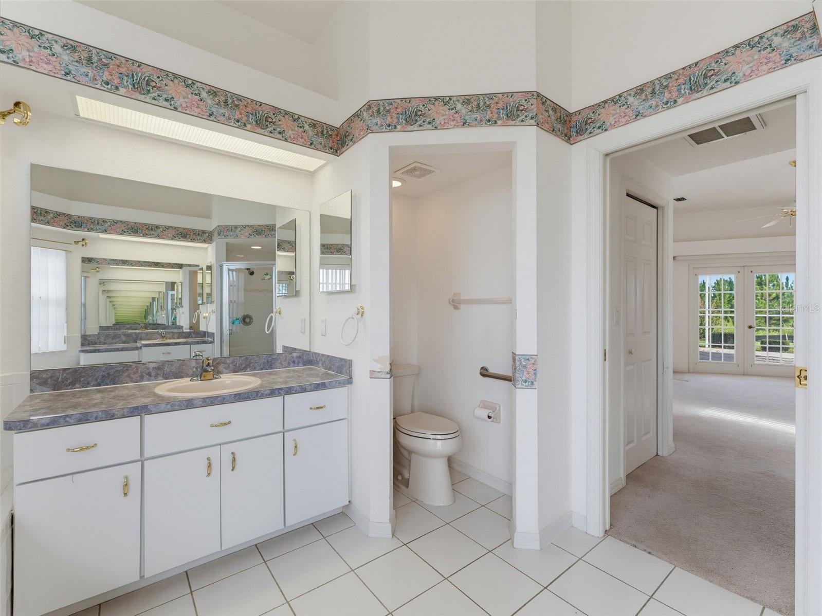 8425 Danbury Ln Property Photo 41
