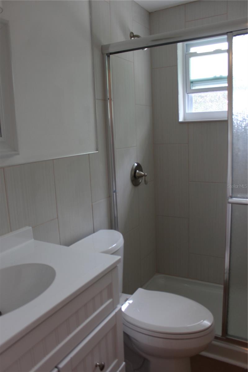4424 Terry Loop #a Property Photo 6