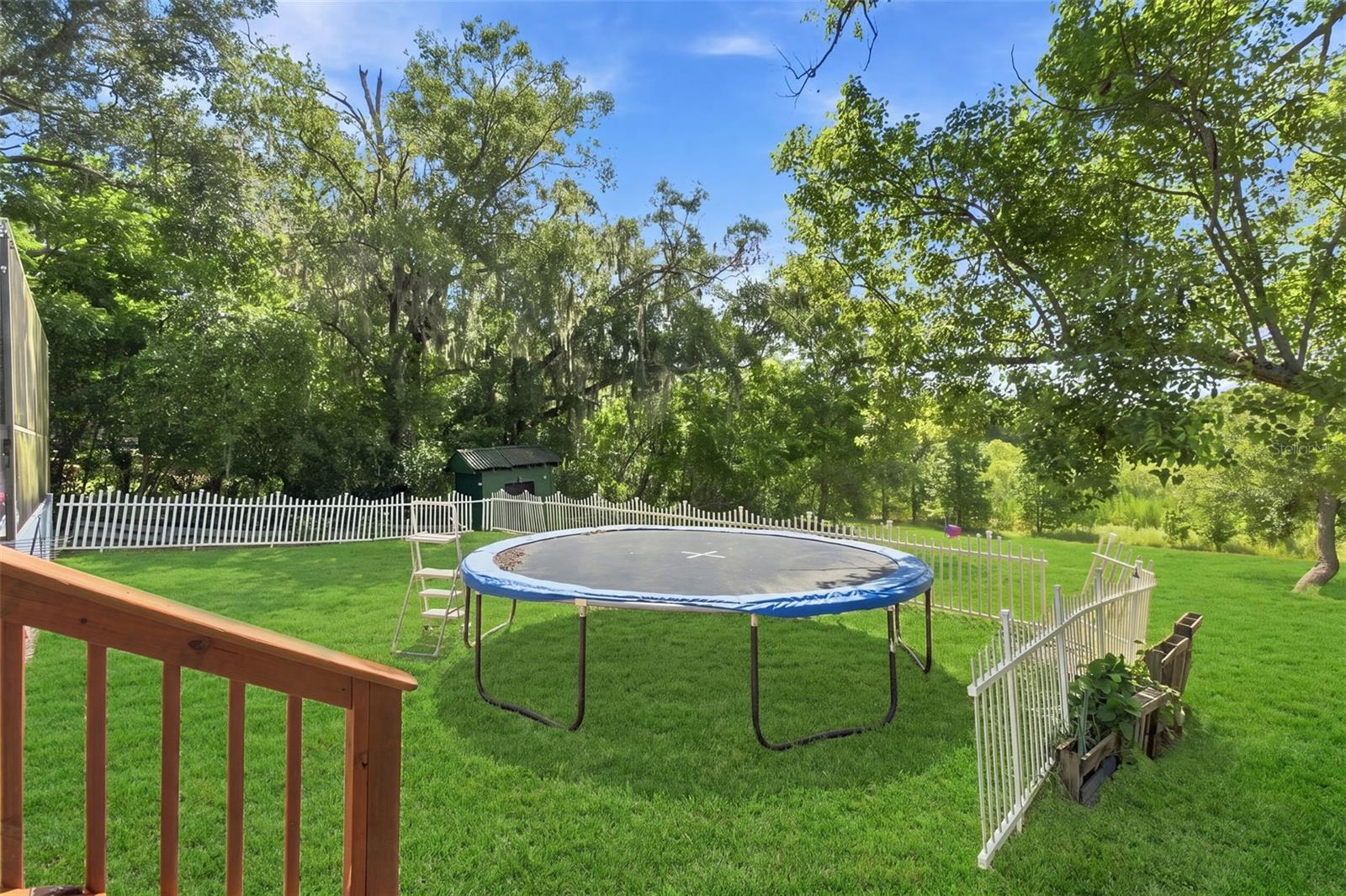 6482 Fairlawn St Property Photo 31