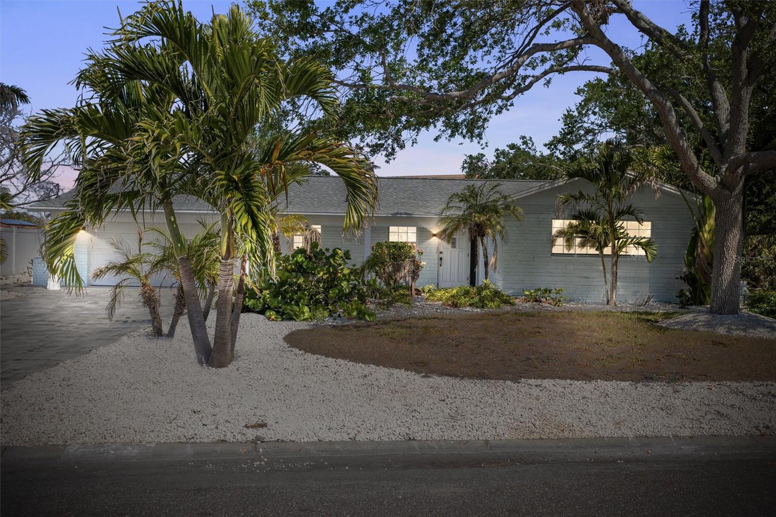10001 S YACHT CLUB DR Property Photo 1