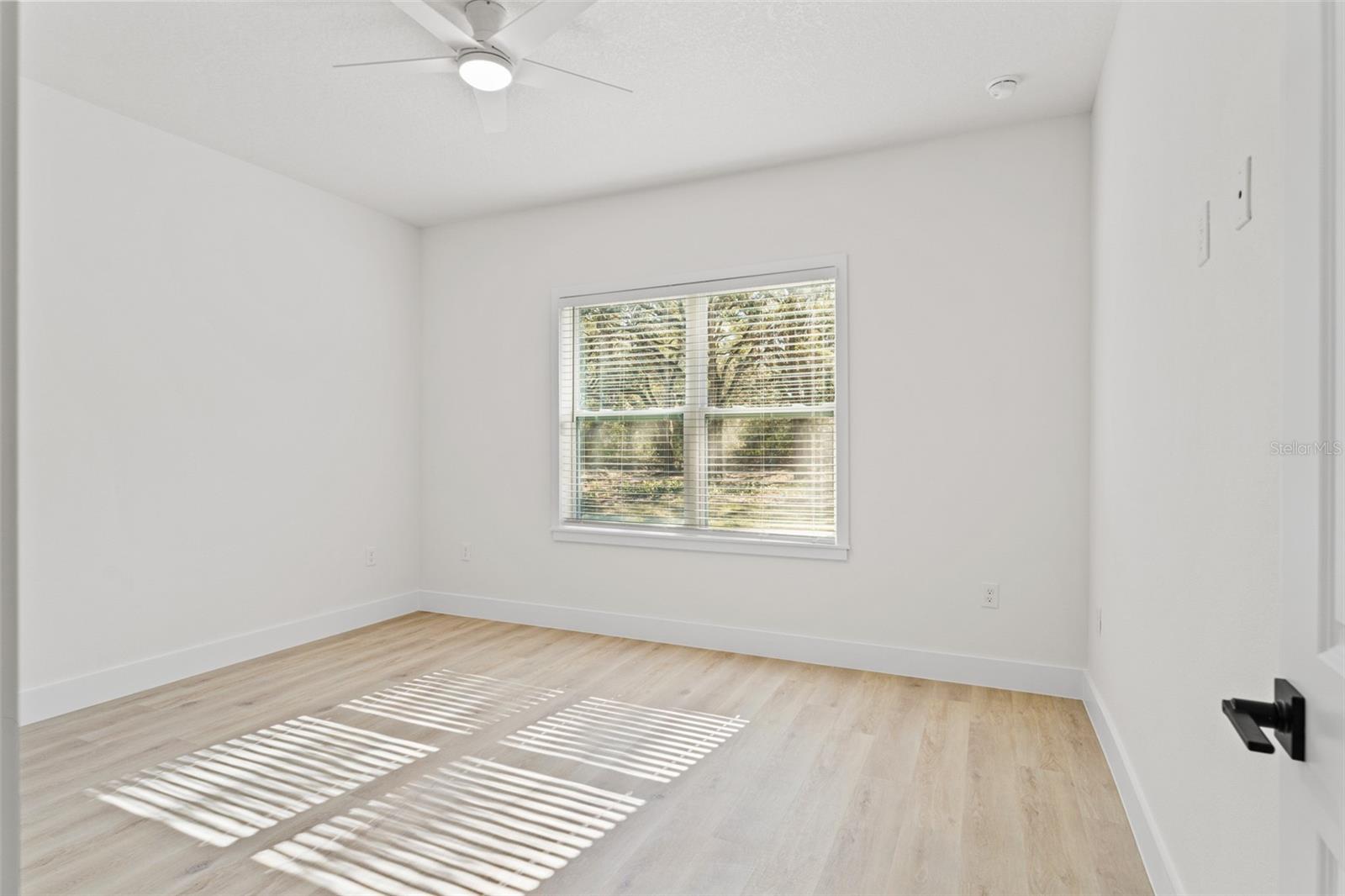 10439 Gypsy Ave Property Photo 7