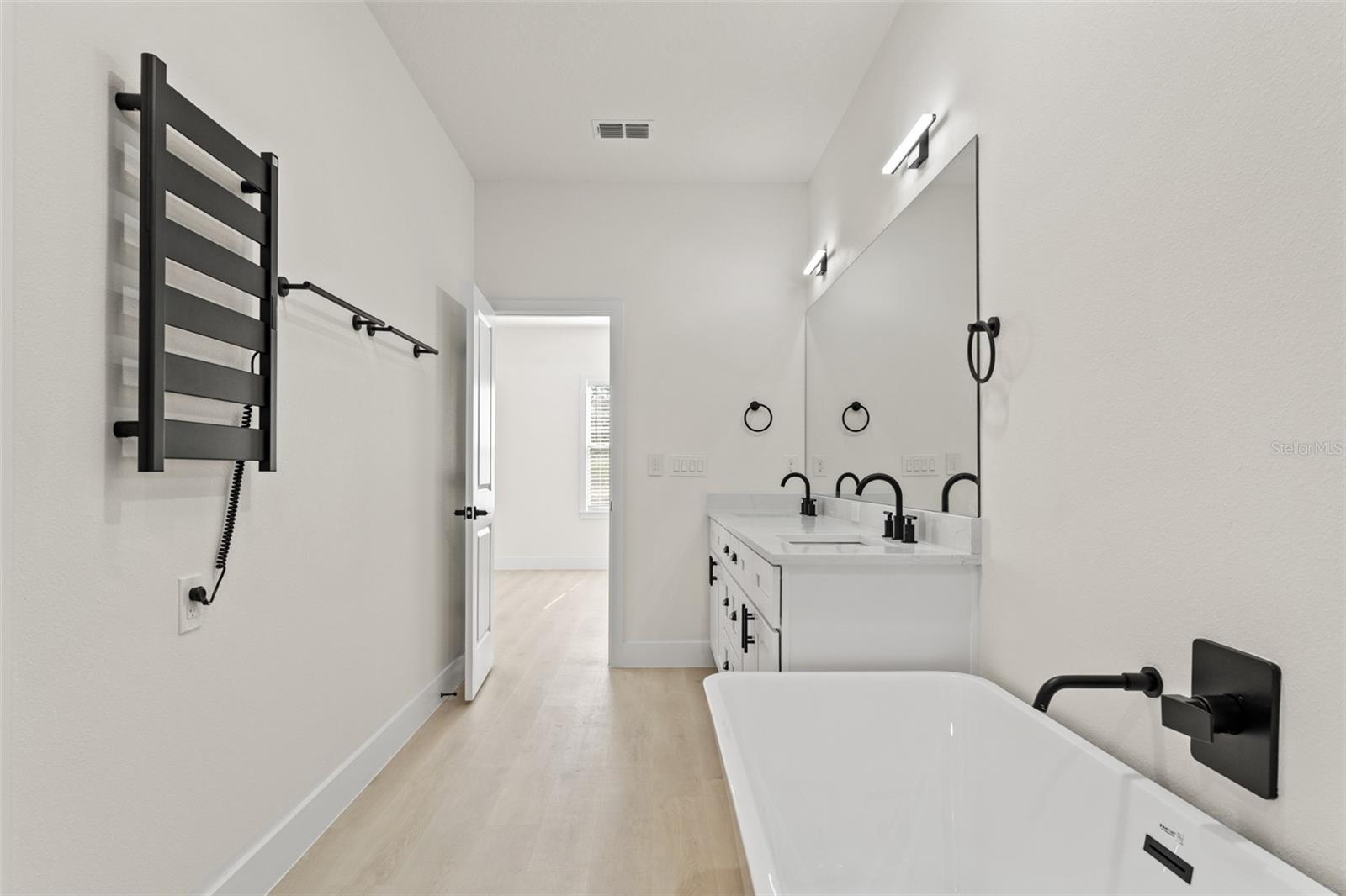 10439 Gypsy Ave Property Photo 25