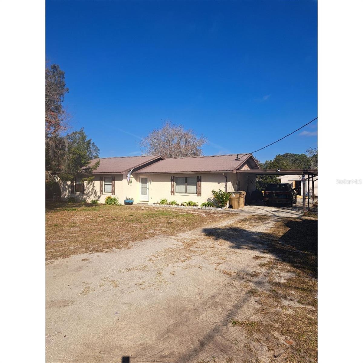 11301 HUGGINS ST Property Photo 1