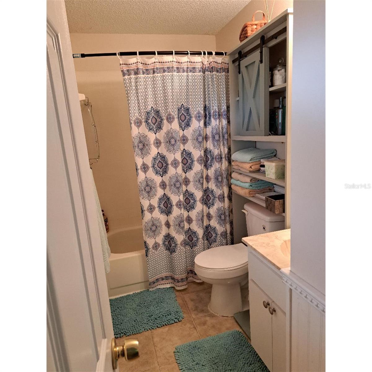 11301 Huggins St Property Photo 12