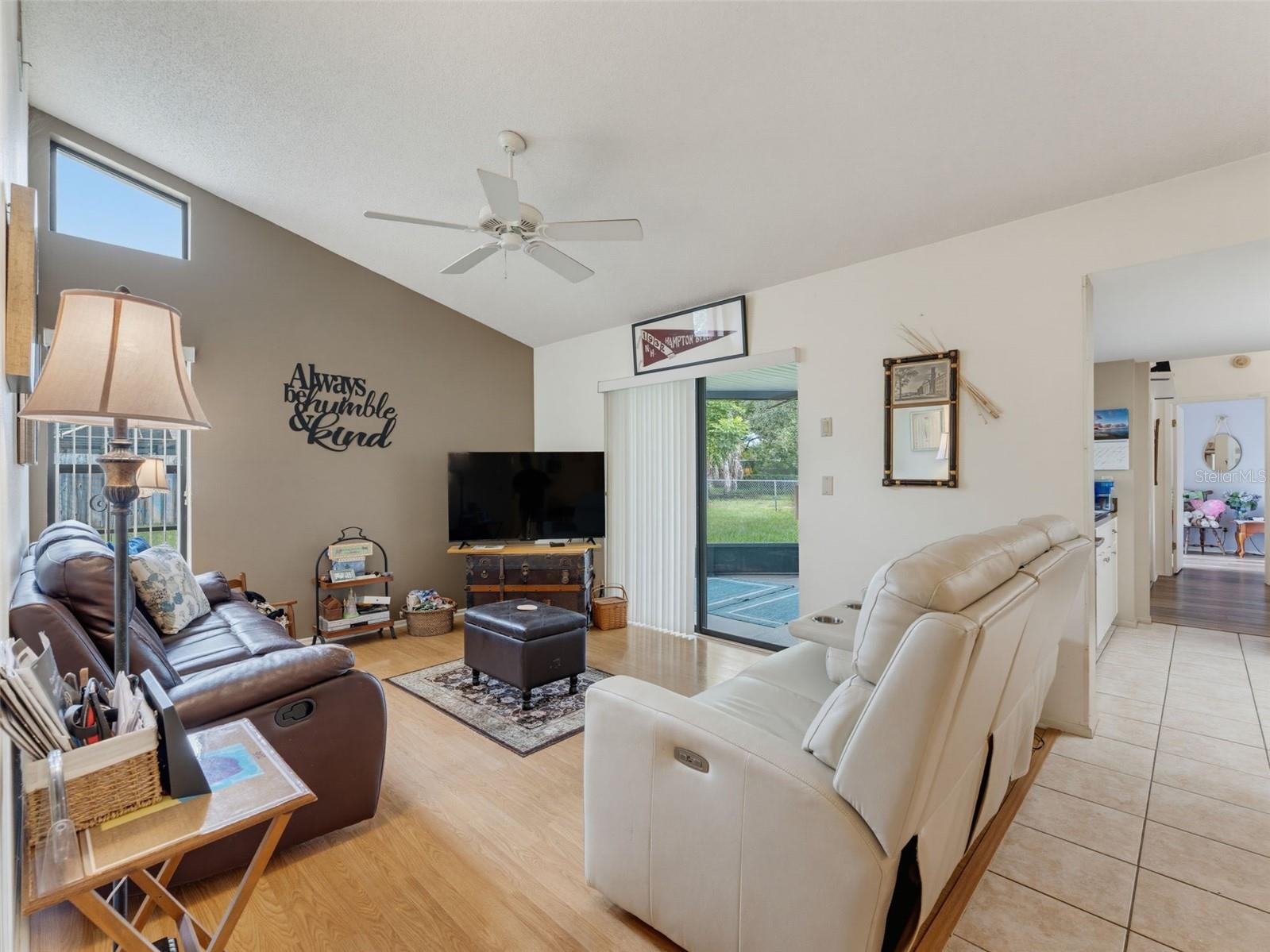 8389 Camphor Dr Property Photo 24