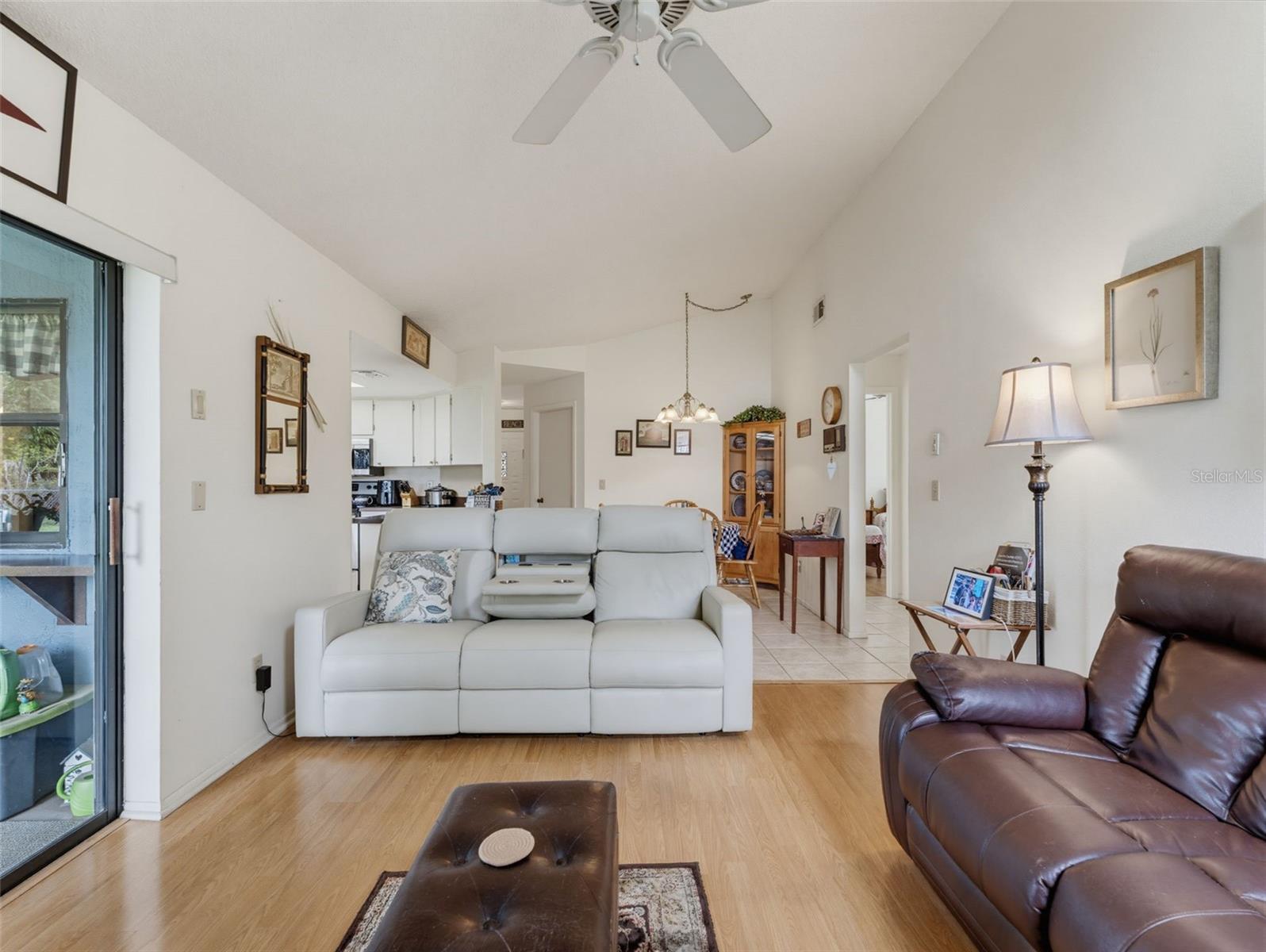 8389 Camphor Dr Property Photo 25