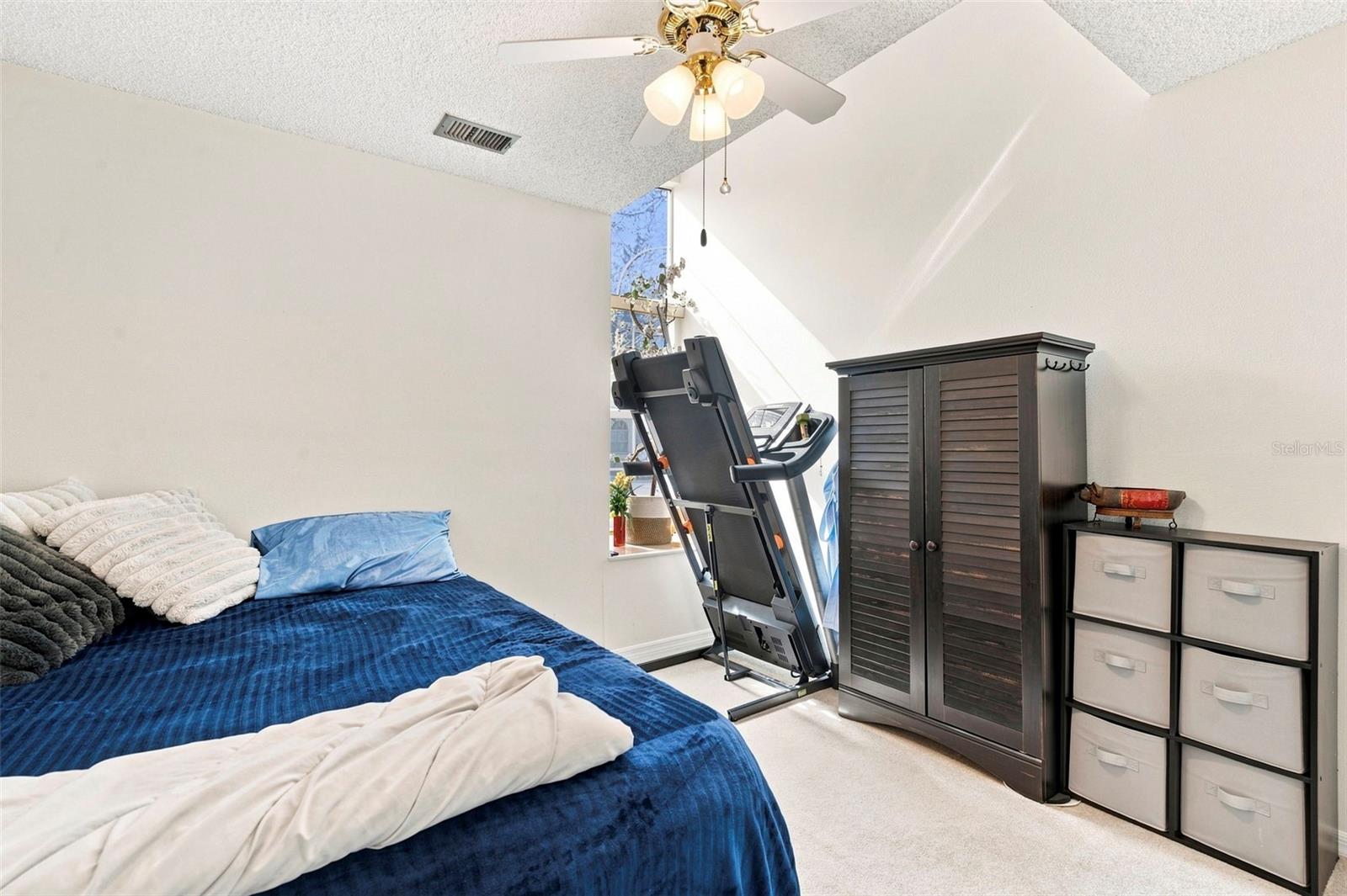 3042 Ellington Way Property Photo 33