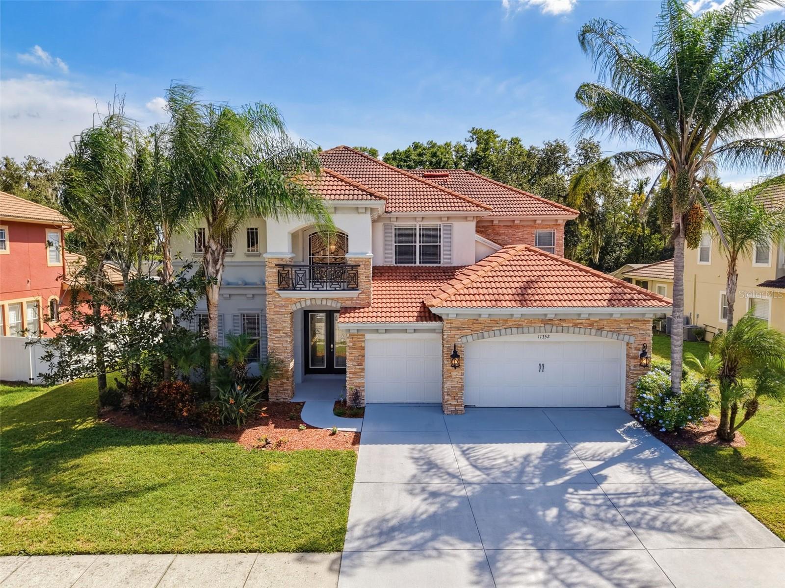 11352 Oyster Bay Cir Property Photo 3