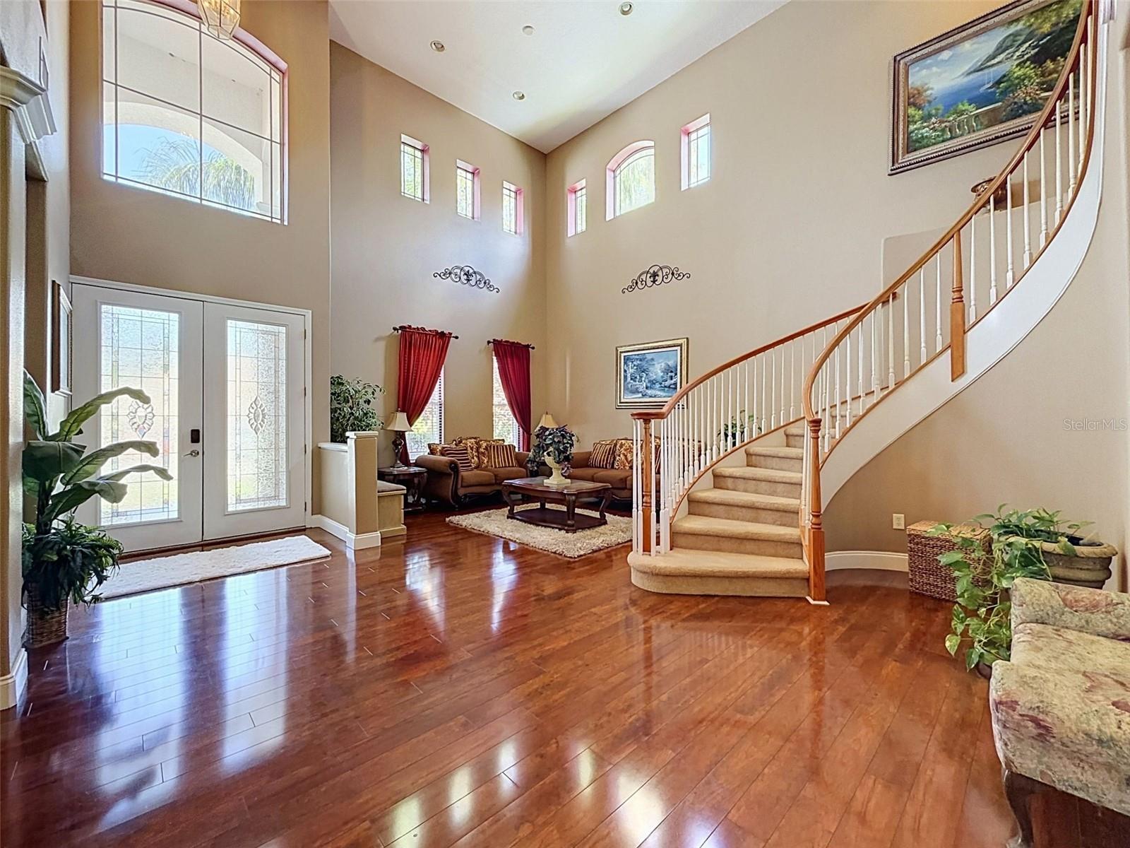 11352 Oyster Bay Cir Property Photo 6
