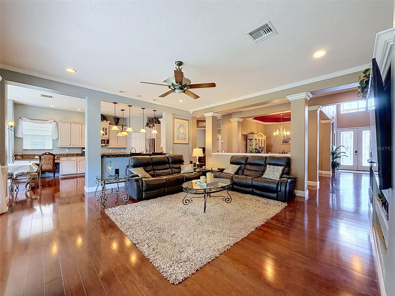 11352 Oyster Bay Cir Property Photo 15