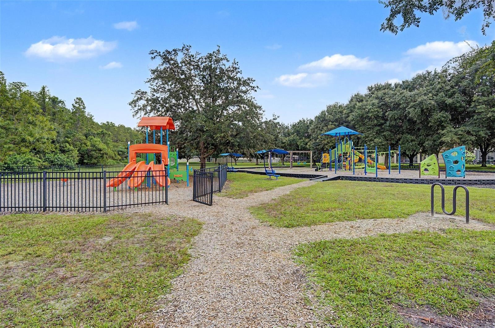 1045 Maza Pl Property Photo 36