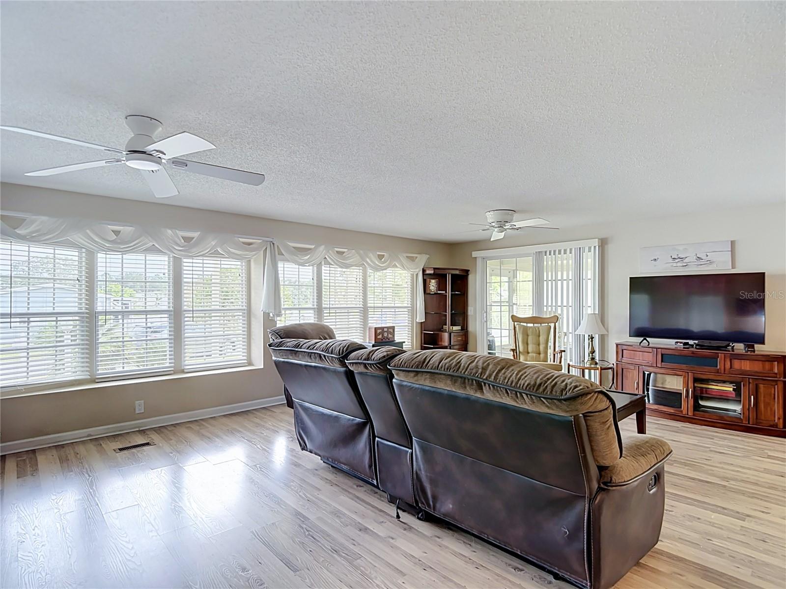 14228 Action St Property Photo 8