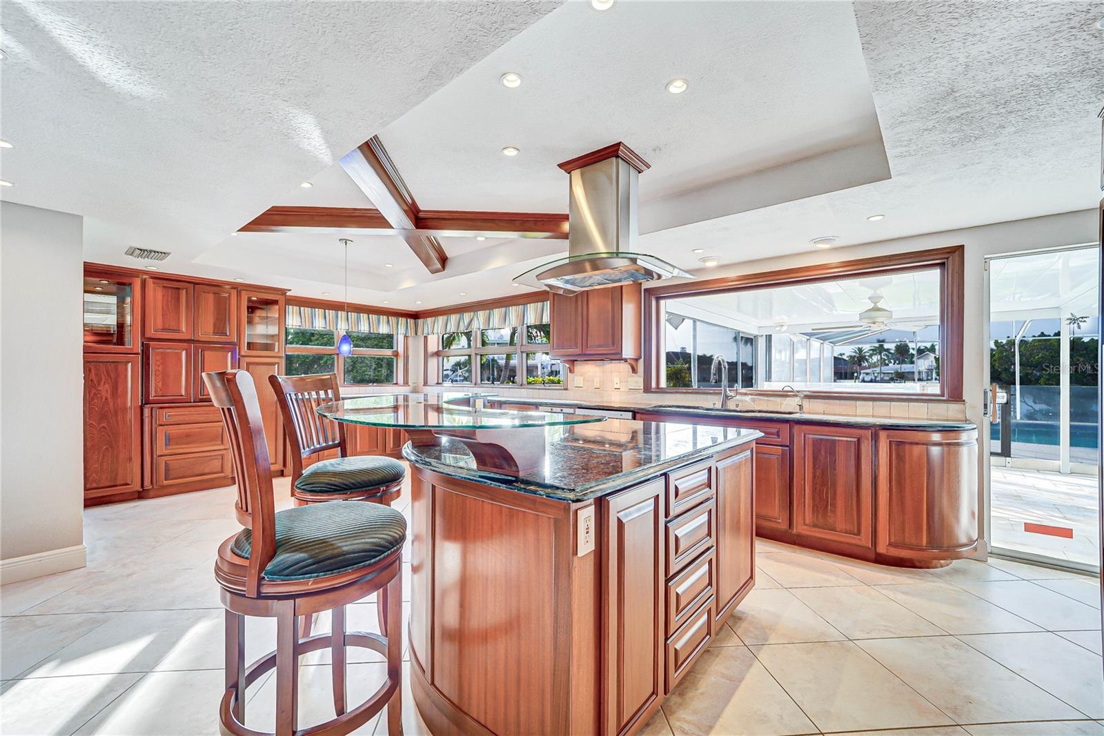 5060 Porpoise Pl Property Photo 18