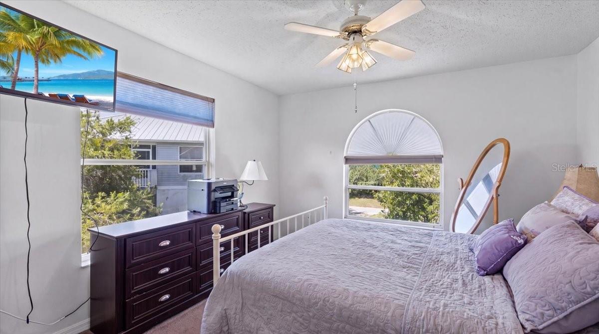4514 Neptune Dr Property Photo 26