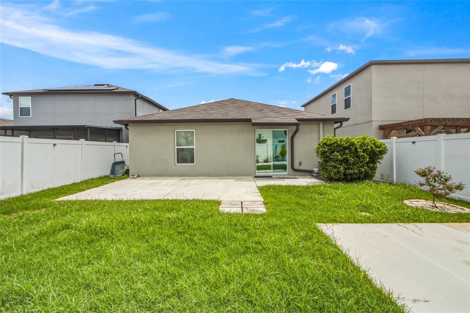 165 Argyll Dr Property Photo 35