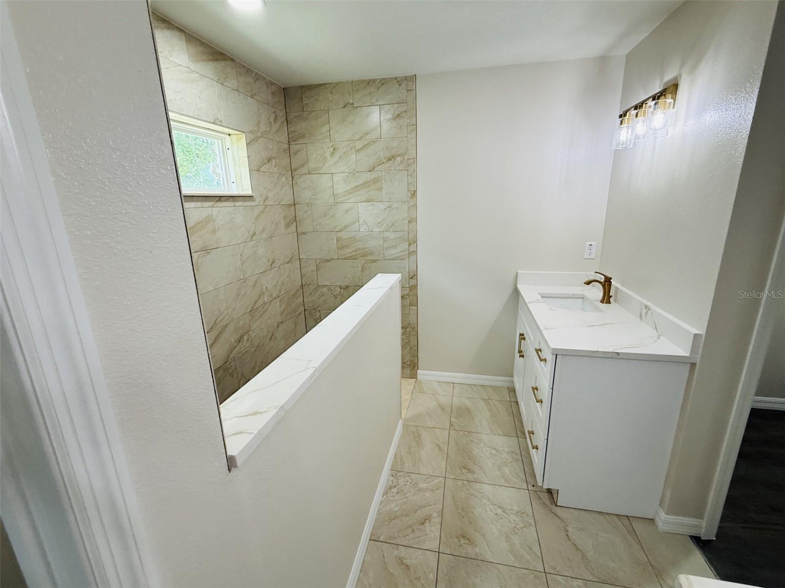 13475 Canyon Swallow Rd Property Photo 23