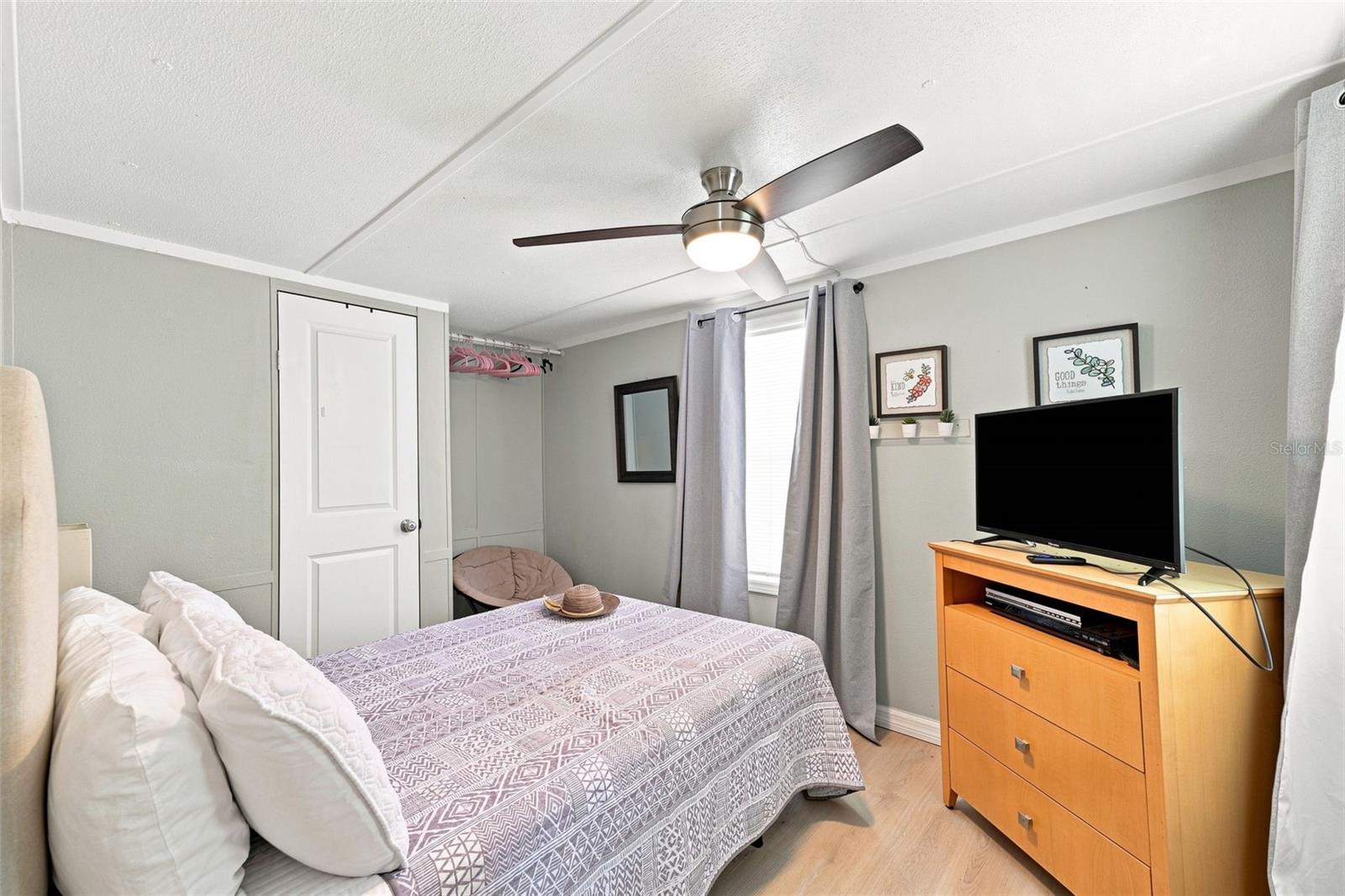 6819 Heron Ln Property Photo 14