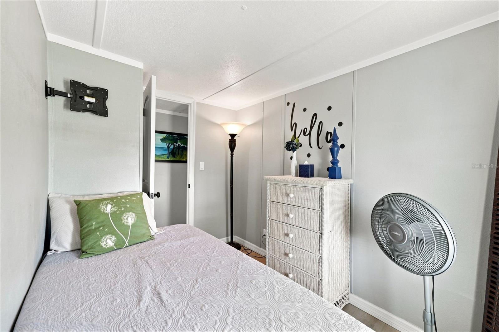 6819 Heron Ln Property Photo 16