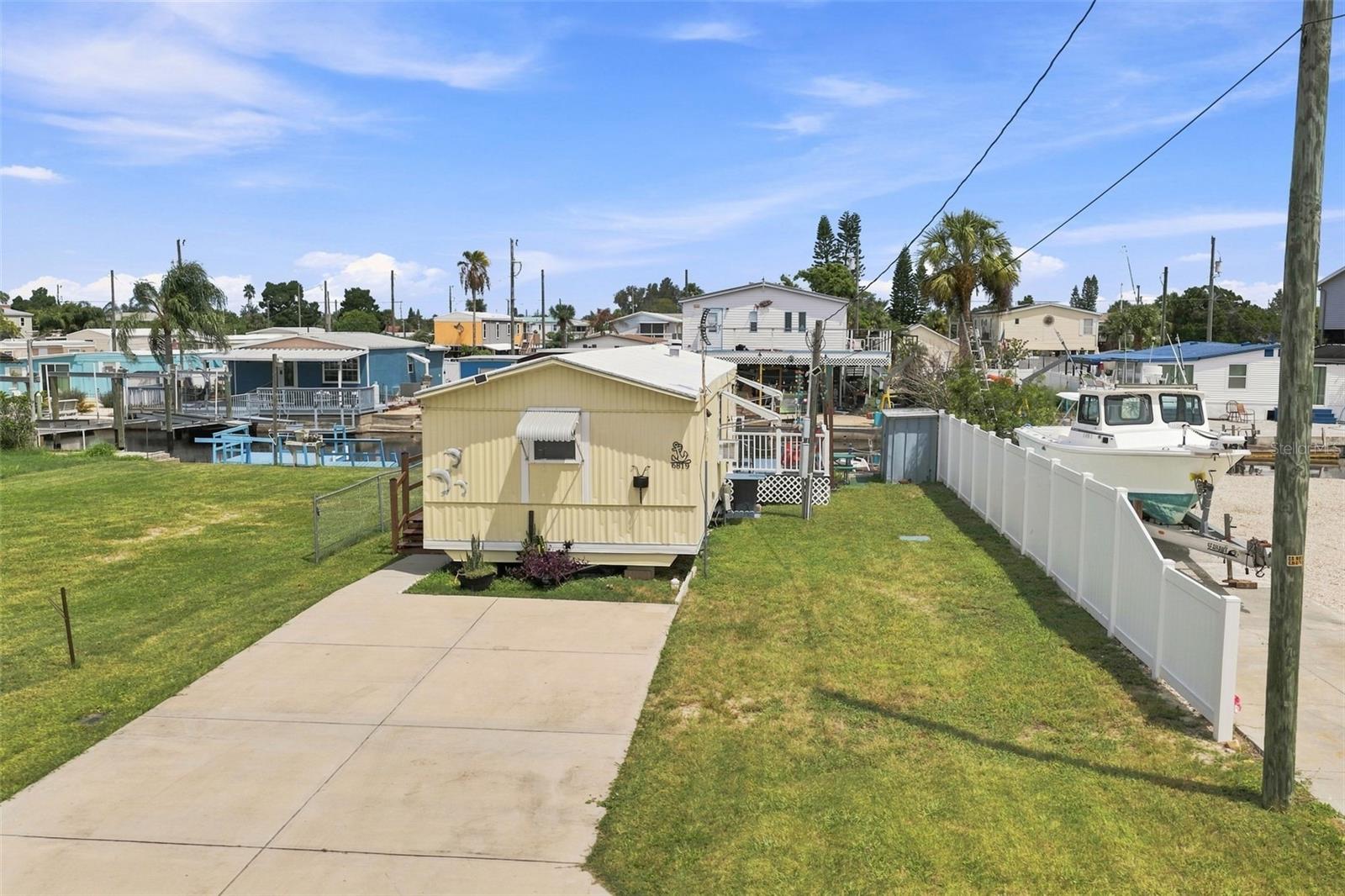 6819 Heron Ln Property Photo 25