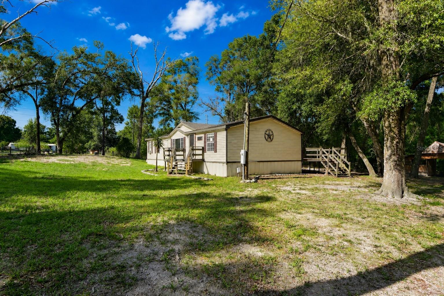 17438 Lawless Rd Property Photo 4