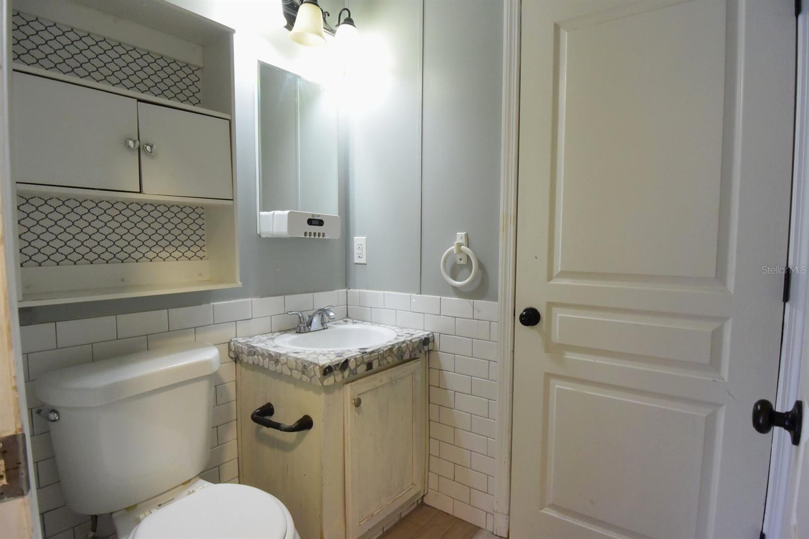 17438 Lawless Rd Property Photo 22