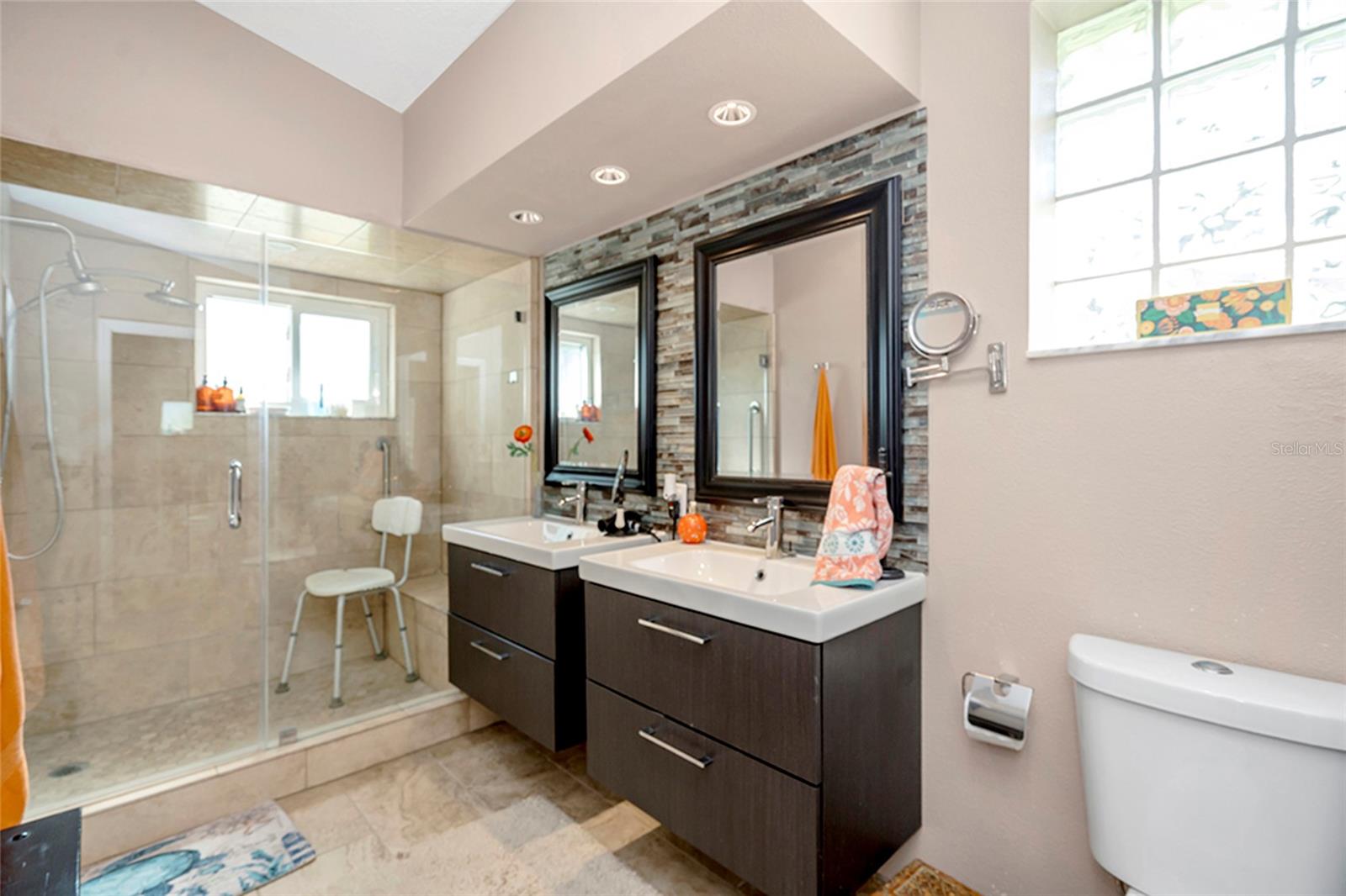 3248 Noemi Dr Property Photo 23