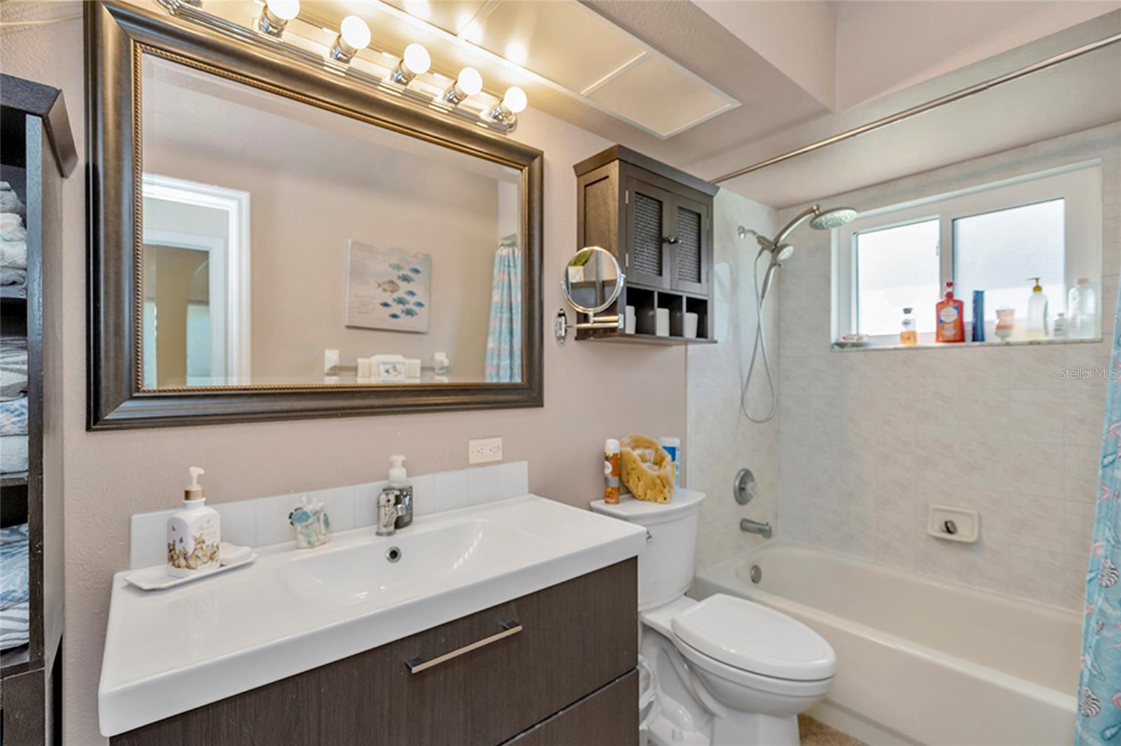 3248 Noemi Dr Property Photo 28