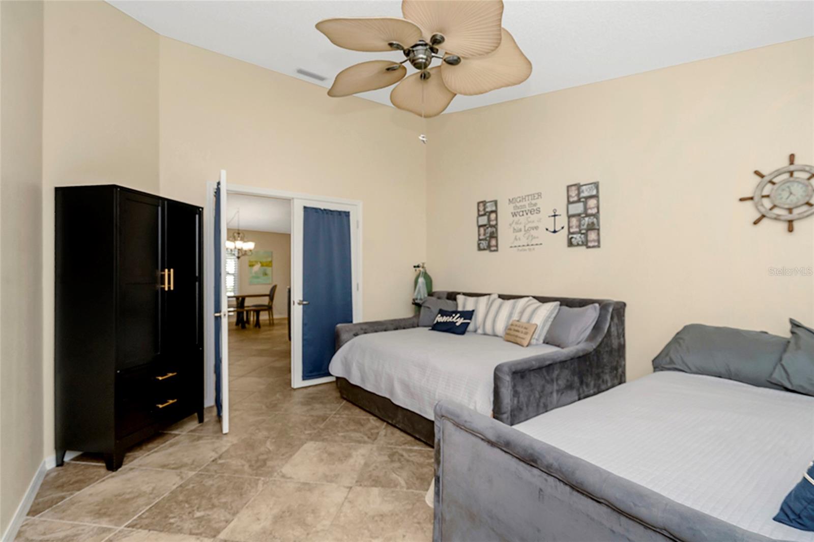 3248 Noemi Dr Property Photo 31