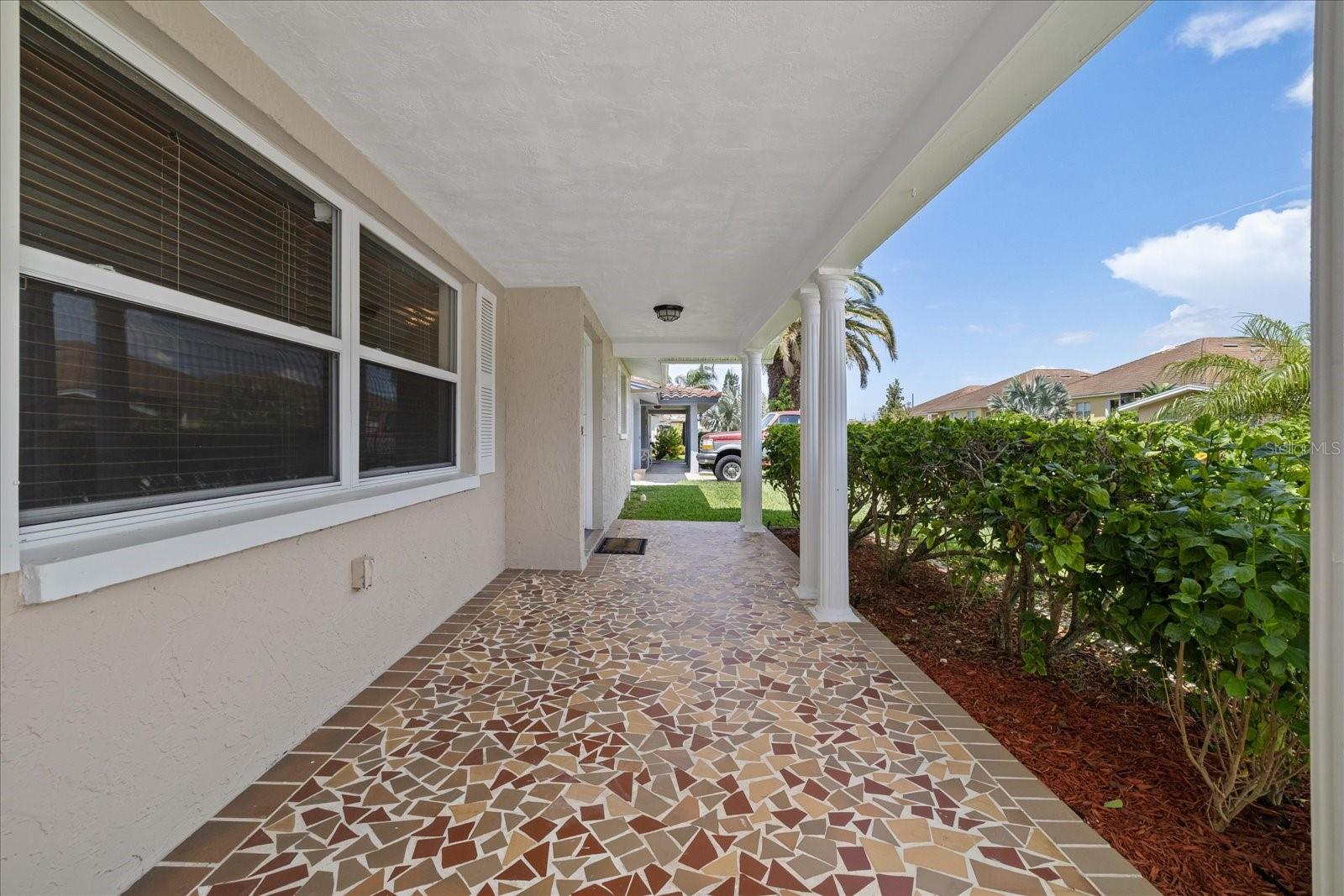 4933 Shell Stream Blvd Property Photo 8