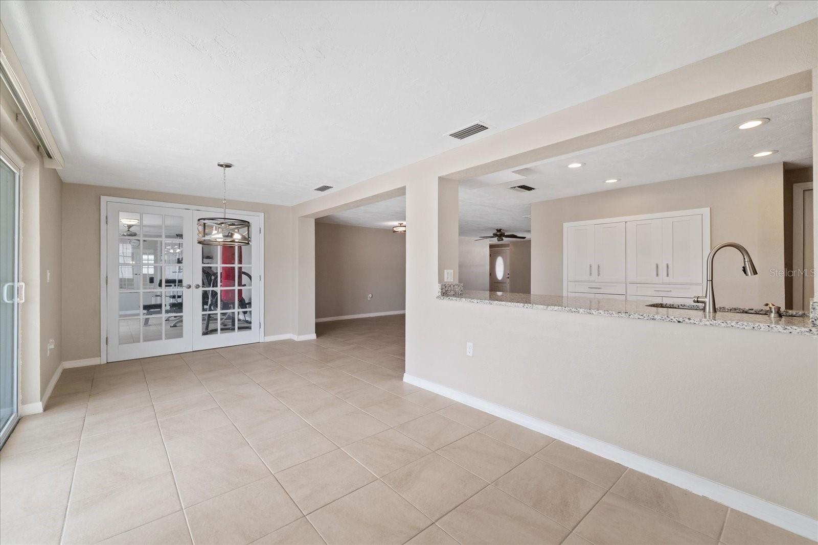 4933 Shell Stream Blvd Property Photo 14