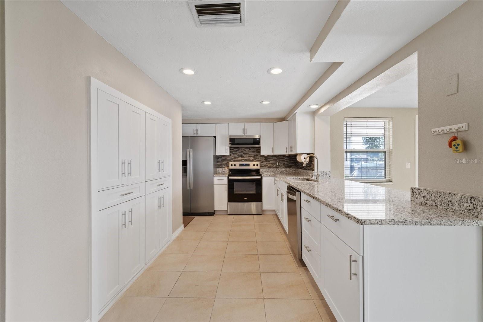 4933 Shell Stream Blvd Property Photo 17