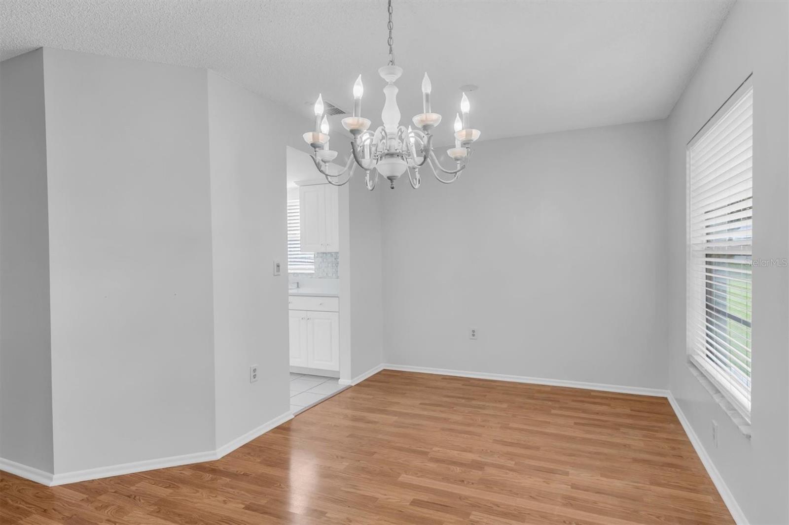 9528 Bunker Hill Ct Property Photo 9