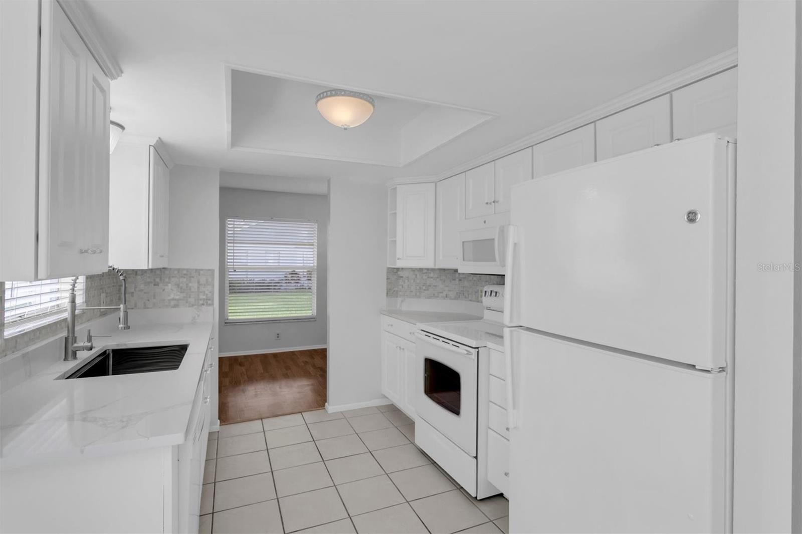 9528 Bunker Hill Ct Property Photo 12